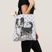 Blue Merle Long Coat Chihuahua Cartoon Dog & Paws Tote Bag (Dichtbij)