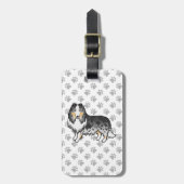 Blue Merle Rough Collie Cute Cartoon Dog & Text Bagagelabel (Voorkant verticaal)