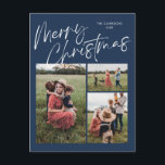 Blue Merry Christmas Kalligrafie Script 3 Foto Feestdagenkaart<br><div class="desc">Blue Merry Christmas Calligraphy Script 3 Photo Holiday Briefkaart heeft een nieuw kalligrafisch script op de voorkant,  samen met drie foto's en uw familiebericht op de achterkant.</div>