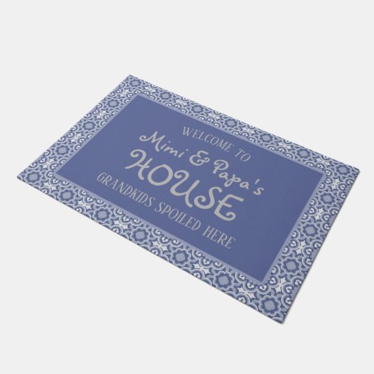 Blue Mimi en Papa's House Grandkids die hier naar  Deurmat (Schuin)