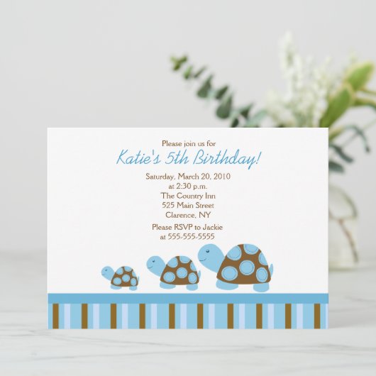 Blue Mod Turtles 5x7 Birthday Uitnodiging (Staand voorkant)