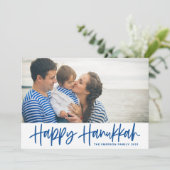 Blue Modern Calligraphy Happy Hanukkah Foto Feestdagenkaart (Staand voorkant)