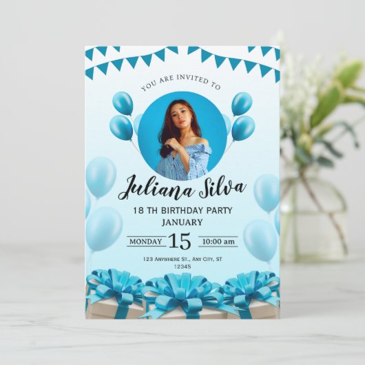 Blue Modern Jonge Verjaardag Uitnodiging (Staand voorkant)