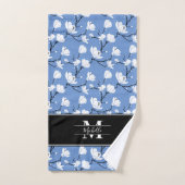 Blue Monogrammed Black and White Magnolia Flower Bad Handdoek (Handdoek)