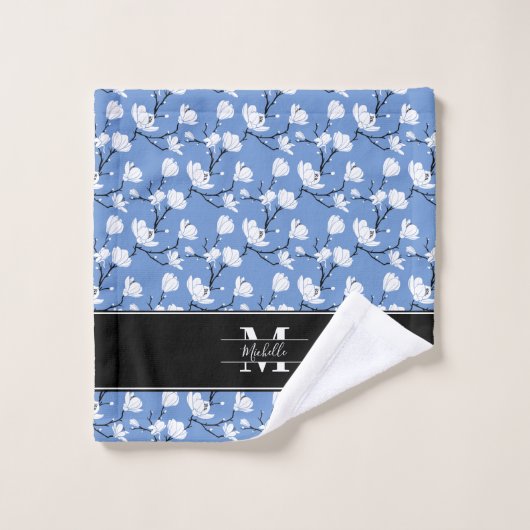 Blue Monogrammed Black and White Magnolia Flower Bad Handdoek (Wasdoekje)