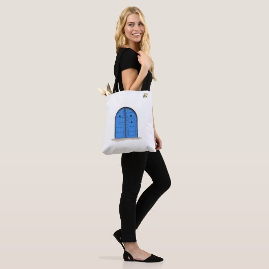 Blue Moroccan Door – Cultural Tote Bag (Op model)