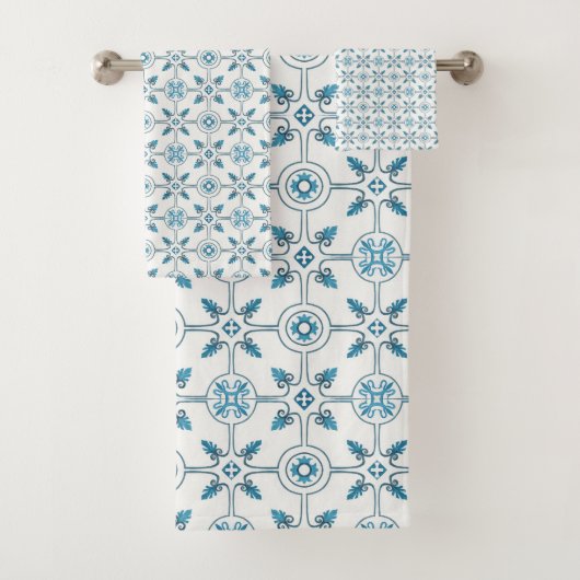 Blue Moroccan Tegel Pattern Bad Handdoek (Insitu)