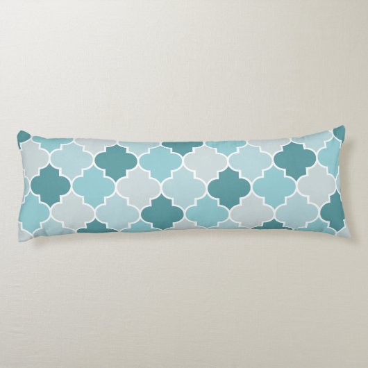 Blue Moroccan Trellis, Latticework, Quatrefoil Lichaamskussen (Achterkant)