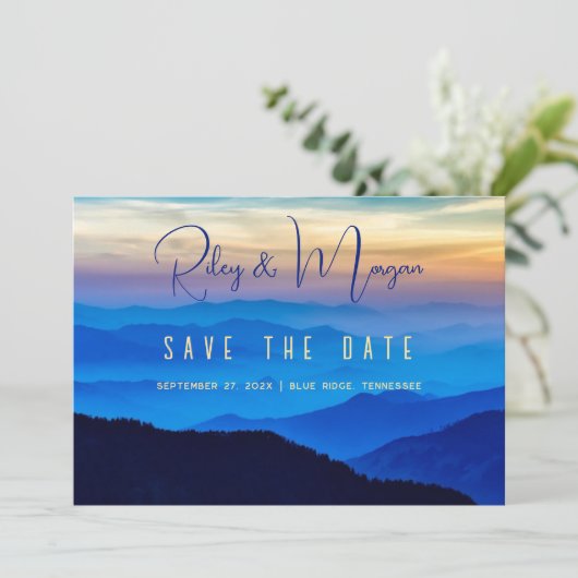 Blue Mountains Wedding Save the Date Cards (Staand voorkant)