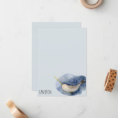 Blue Narwhal Modern Waterverf Ocean Personalized Notitiekaartje (Voorkant / Achterkant in situ)