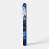 Blue Night Beach Mountain Scene iPhone 15 Case (Linkerkant)