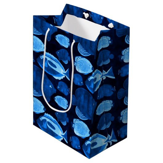 Blue Ocean Reef Fish Waterverf Design Medium Cadeauzakje (Voorkant Gekanteld)