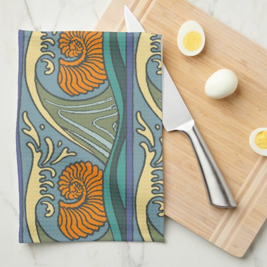 Blue Ocean Waves Nautilus Seashell Patroon Nouveau Theedoek (Quarter Fold)