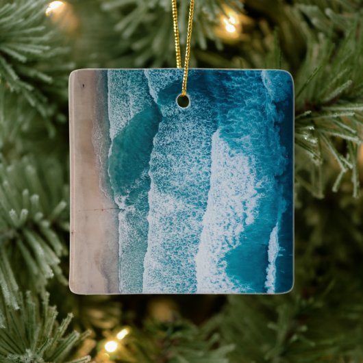 Blue Ocean Waves Sandy Beach Keramisch Ornament (Boom)