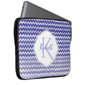 Blue Ombre Chevron Aangepaste laptophoes Laptop Sleeve (Voorkant Rechts)