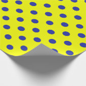 Blue On Yellow Polka Dots Pattern Design Cadeaupapier (Hoek)