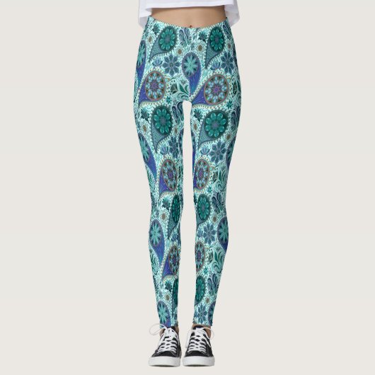 Blue Ornate Paisley Pattern Leggings (Voorkant)