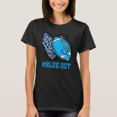 Blue Out Football Tackle Diabetes Warrior Heart Le T-shirt (Voorkant)