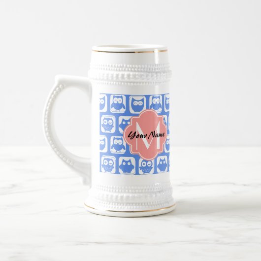 Blue Owl Pattern Coral Monogram Persoonlijke naam Bierpul (Links)