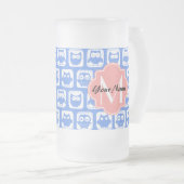 Blue Owl Pattern Coral Monogram Persoonlijke naam Matglas Bierpul (Voorkant rechts)