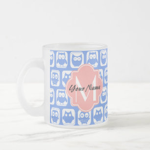 Blue Owl Pattern Coral Monogram Persoonlijke naam Matglas Koffiemok