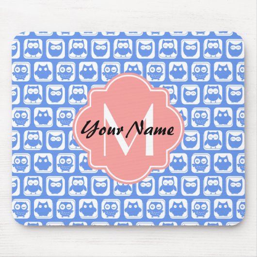 Blue Owl Pattern Coral Monogram Persoonlijke naam Muismat (Voorkant)