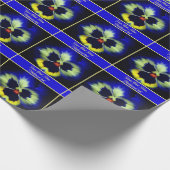 Blue Pansy Flower gepersonaliseerd Cadeaupapier (Hoek)