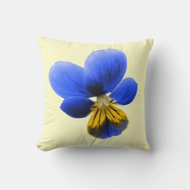 Blue Pansy Pillow Kussen (Voorkant)