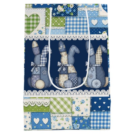 Blue Patchwork Bunnies  Medium Cadeauzakje (Achterkant)