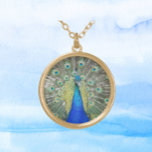 Blue Peacock Feather Plumage Goud Vergulden Ketting<br><div class="desc">Maak een mode statement met deze sterling zilveren platte ketting ketting met een hanger die speciaal voor haar is ontworpen en die het foto-afbeelding van een blauw Peacock met kleurrijke waaierveren bevat. Een leuk en trendy ontwerp! Selecteer uw begeleidende vorm,  grootte,  en eindigende stijl.</div>