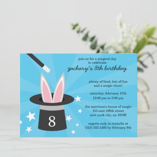 Blue Peek-a-Boo Rabbit Custom Magic Birthday Party Kaart (Staand voorkant)