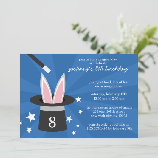 Blue Peek-a-Boo Rabbit Custom Magic Birthday Party Kaart (Staand voorkant)