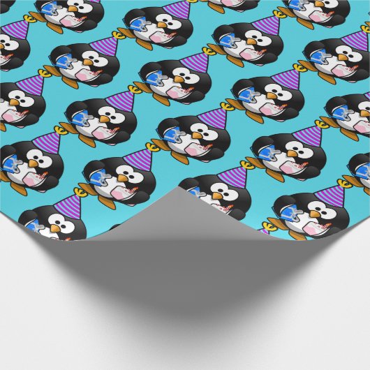 Blue Penguin Birthday Gift Wrap Cadeaupapier (Hoek)