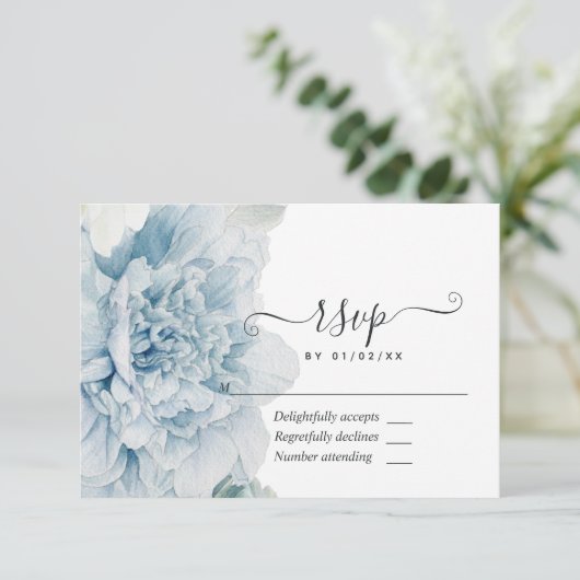 Blue Peonies Wedding RSVP Kaartje (Staand voorkant)