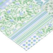 Blue Periwinkle Flowers  Faux Patch Pattern Tafelkleed (Gekanteld)