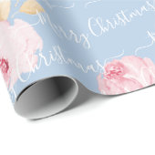 Blue Personalized Merry kerstscript Floral Cadeaupapier (Rol Hoek)
