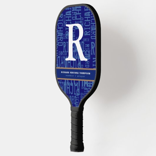 Blue Pickleball Paddle met de naam van de speler (Links)