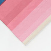 Blue, pink, almond and coffee stripes fleece deken (Hoek)
