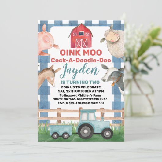 Blue Plaid en Tractor Boerderij Verjaardagsuitnodi Kaart (Staand voorkant)