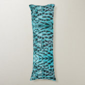 Blue plumage - cool feather design lichaamskussen (Voorkant Verticaal)