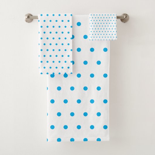 Blue Polka Dots Bad Handdoek (Insitu)