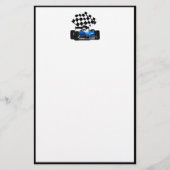 Blue Race-auto met gecheckte vlag Briefpapier (Voorkant)