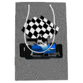 Blue Race-auto met gecheckte vlag Medium Cadeauzakje (Voorkant)