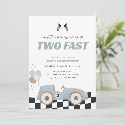 Blue Race Car Two Fast Second Birthday Invite Kaart (Staand voorkant)