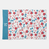 Blue Red Boho Strawberry Pattern Monogram Theedoek (Horizontaal)