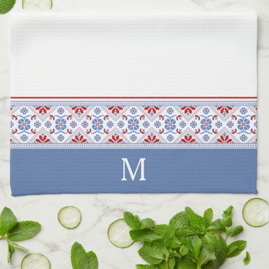 Blue Red Nordic Flower Pattern Monogram Theedoek (Gevouwen)