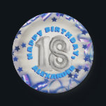 Blue Ribbon & Stars Confetti 18th Birthday Party Papieren Bordje<br><div class="desc">Viel zijn achttiende verjaardag in stijl met deze leuke en feestelijke borden op verjaardagsfeestdagen. Deze borden van verjaardagsfeestjes zijn voorzien van een zilveren getal van achttien gevormd heliumballonnen, grafisch en feestelijk blauw confetti. Pas deze 18e verjaardagsvoorziening eenvoudig aan met jouw naam met behulp van de vulling in het lege veld...</div>
