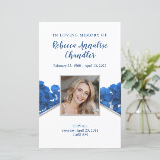 Blue Rozen Funeral Memorial Card | 5,5 x 8,5 inch (Staand voorkant)
