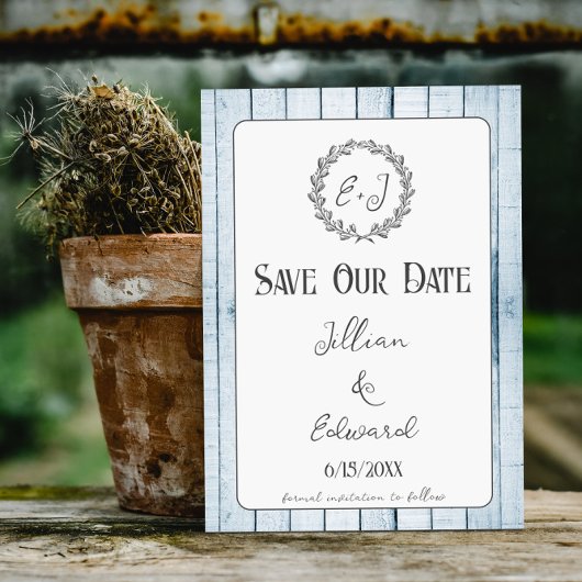 Blue Rustic Monogram sparen de datum aankondiging