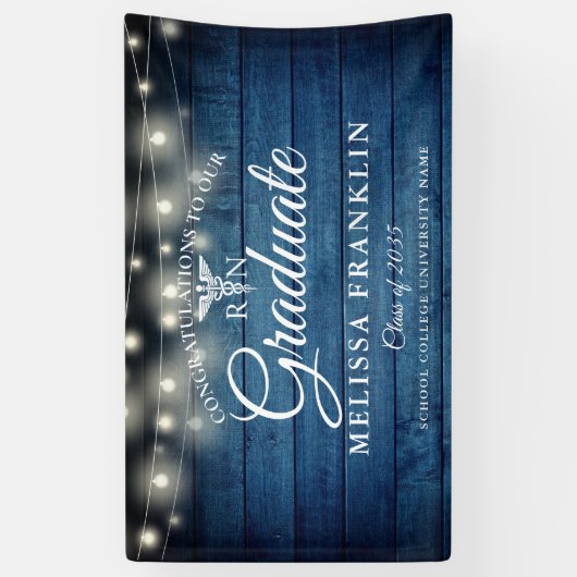 Blue Rustic Wood String Lights Nursing Afstuderen Spandoek (Verticaal)